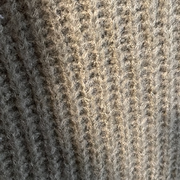 Crewneck balloon sleeve knit - Picture 4 of 4